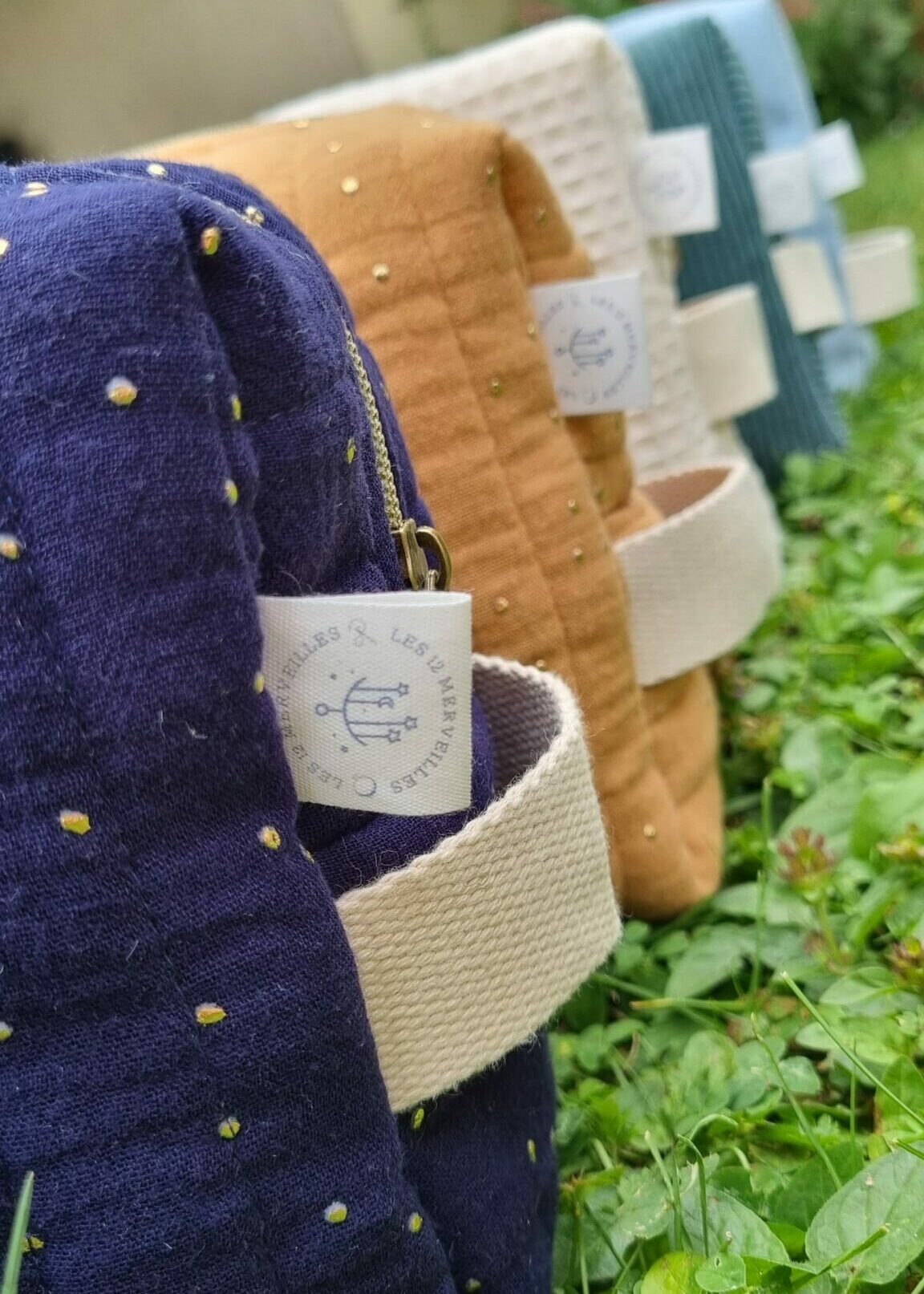 trousses de toilette margot rose bleu ciel bleu nuit vert écru camel